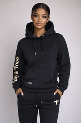 SIGNATURE LINE - Tan & Tobe